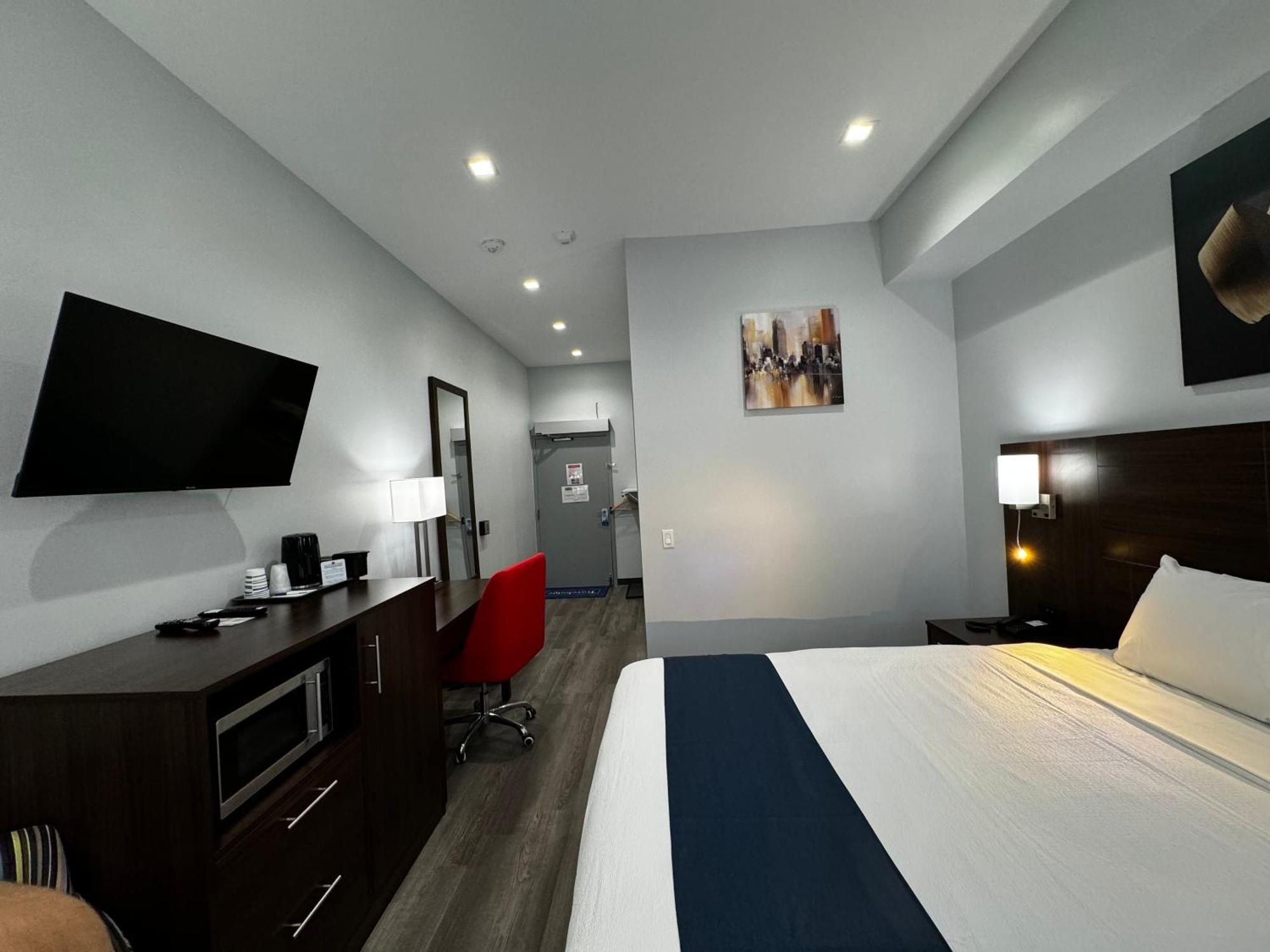 Travelodge By Wyndham Cochrane Εξωτερικό φωτογραφία